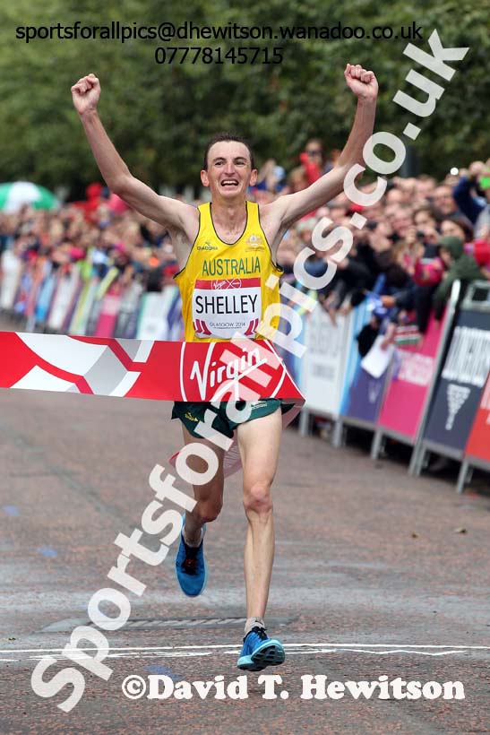 Michael Shelley (Australia) wins the mens Commonwealth Games Marathon, Glasgow. Photo: David T. Hewitson/Sports for All Pics